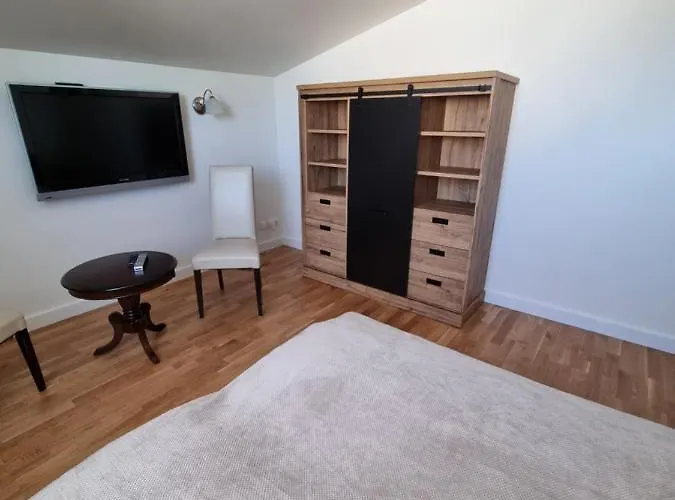 Lägenhet Kleines Wittenburg